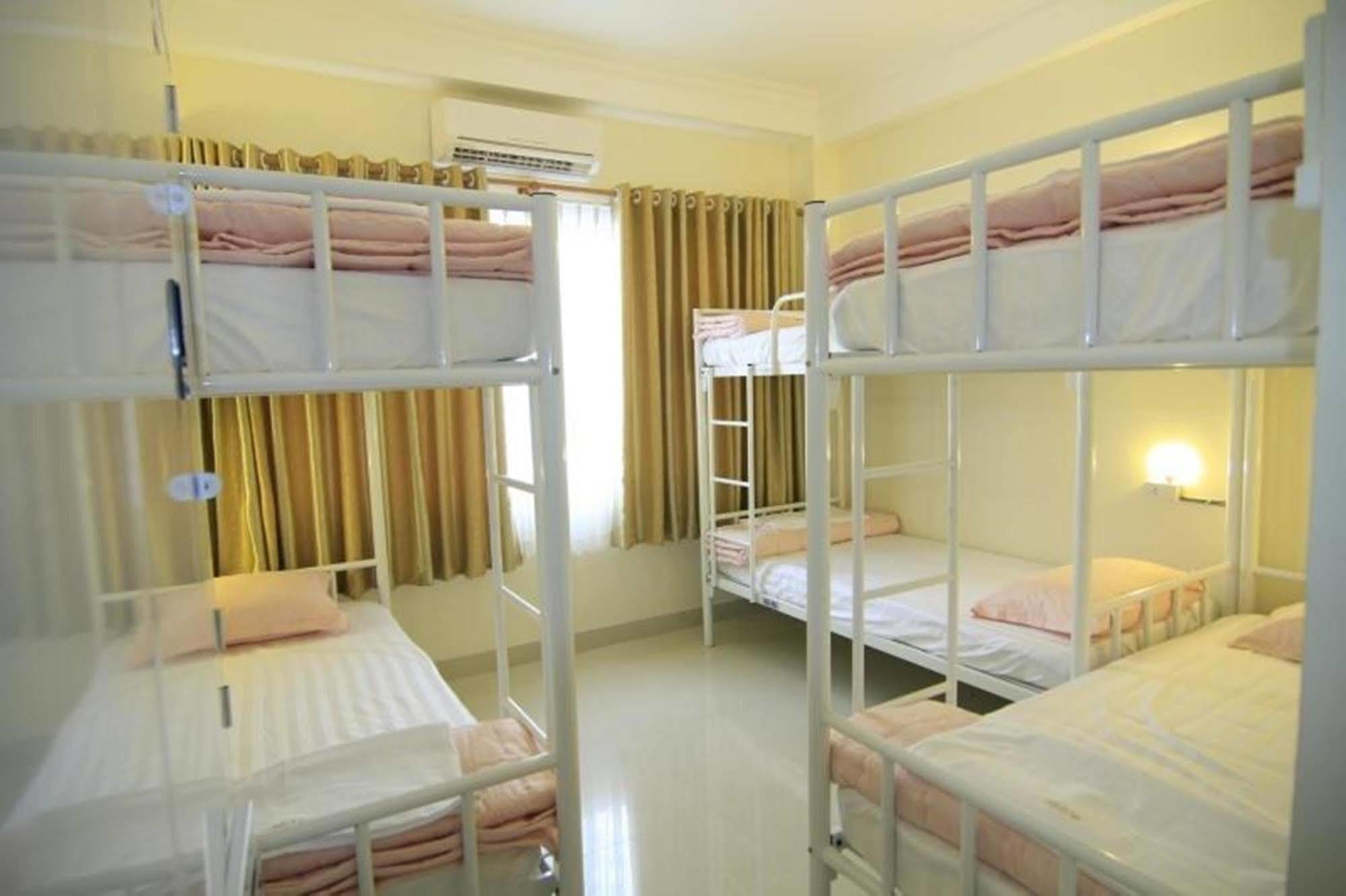 Phan Anh Hotel - Bui Vien Walking Street Ho Chi Minh City Bagian luar foto